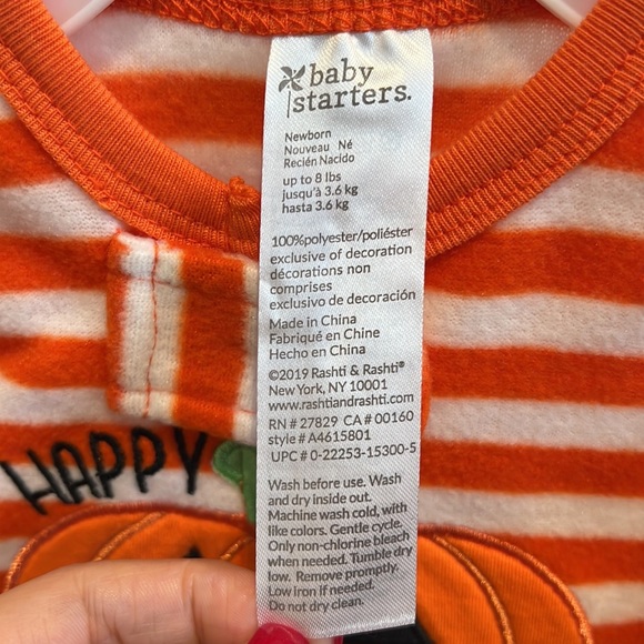 Happy Halloween onesie - Picture 3 of 3